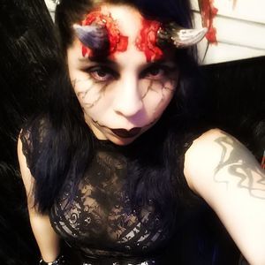 Meet your Posher, Karla